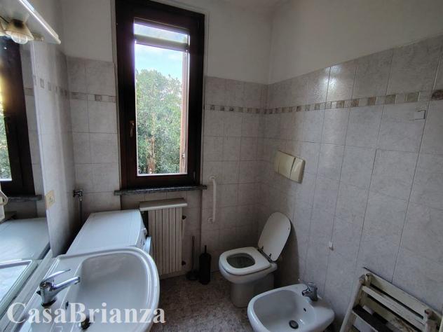 Albiate, trilocale cantina e box - Foto 13