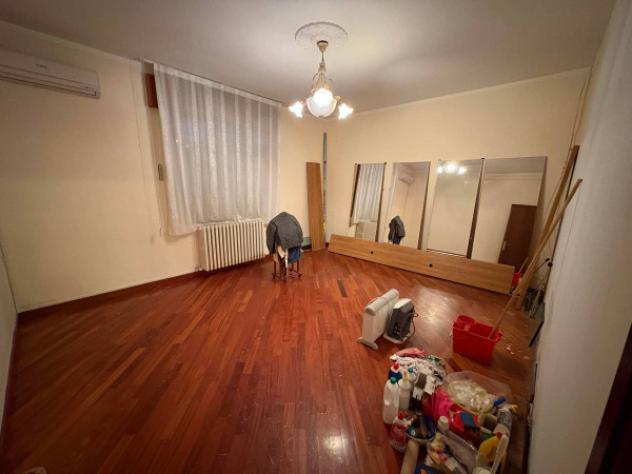 Immobile in asta di 357 m² con più di 5 locali in vendita a Megliadino San Vitale - Foto 6