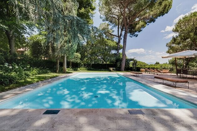 Complesso Immobiliare di Prestigio con Due Ville e Parco - Foto 10