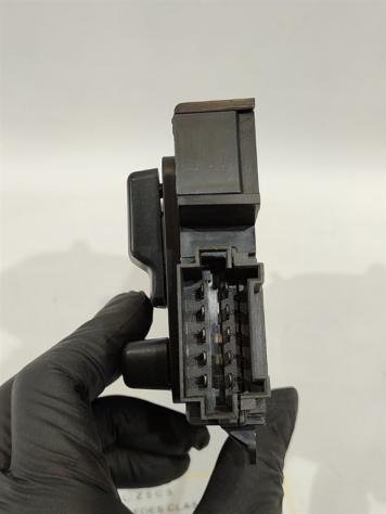 INTERRUTTORE PULSANTE REGOLATORE SEDILE SX MERCEDES CLK Coupé W209 A1648704310 642940 (02) - Foto 4