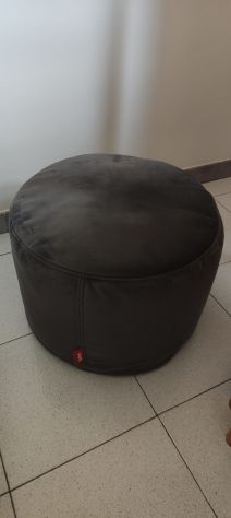 POUF