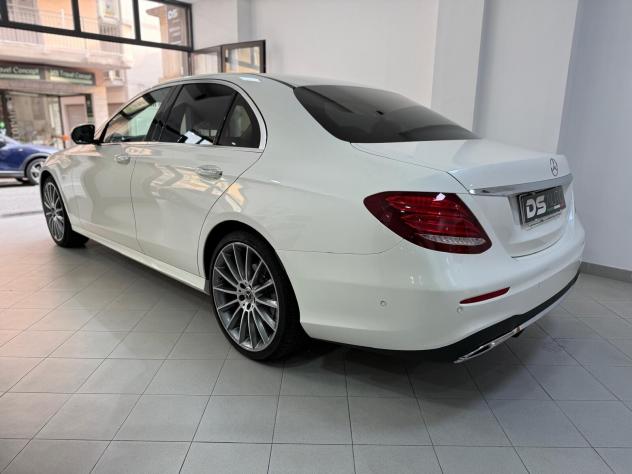 MERCEDES- BENZ KLASSE E 220 D 195 CV 4MATIC AMG PREMIUM OFFERTA - Foto 7