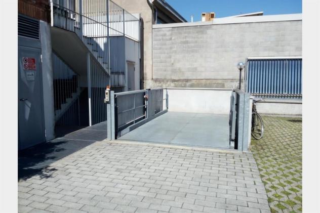 Monza Via Boito 76 vicinanze Ospedale vendesi box doppio in lunghezza libero subito - Foto 5
