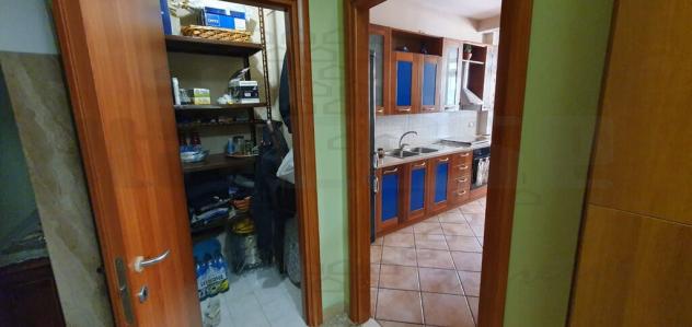 APPARTAMENTO di 5 vani e di 110 mq (MESSINA) rif. 2VS16984 - Foto 8