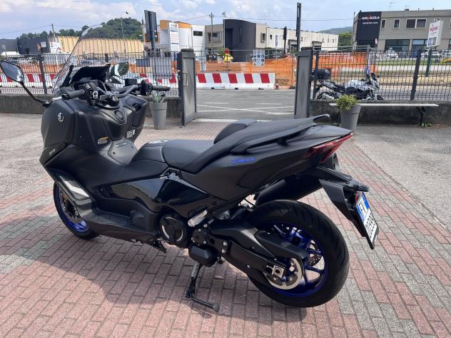 Yamaha T Max 560 pochissimi km 35kw A2 - Foto 9