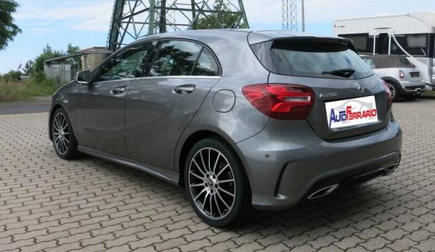 MERCEDES Classe A (W176) A 200 Sport - Foto 4
