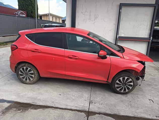 Ford Fiesta 1.1 75 CV 5 porte Titanium POCO SINISTRATA - Foto 6
