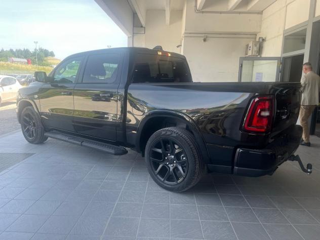 RAM 1500 LARAMIE SPORT 5.7 V8 Crew Cab GPL 395 CV ST8 - 4x4 2026 - AUTOCARRO DETRAIBILE AL 100 % - Foto 3