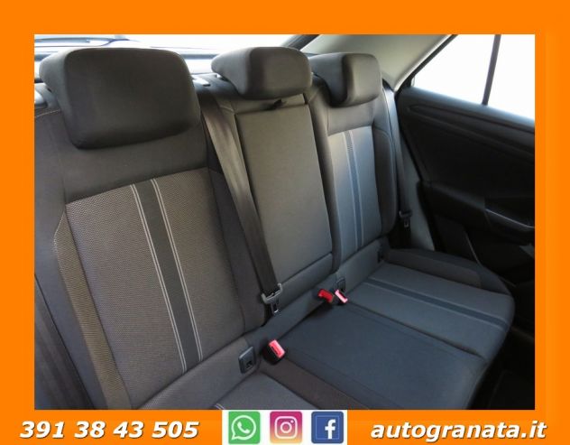 Volkswagen T-Roc 1.6 Tdi 115cv Business B.Mot.Tech NAVI - Foto 9