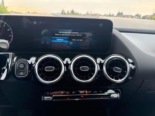 Mercedes-Benz GLA GLA 180 Sport auto - Foto 9