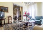 Appartamento di 566 m² con più di 5 locali e box auto in vendita a Ferrara