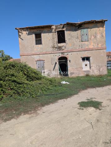 CASA INDIPENDENTE di 20 vani e di 500 mq (GROSSETO) rif. 03729 - Foto 9