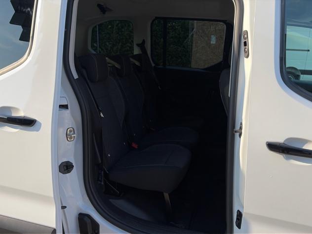 Peugeot Rifter 1.5 BlueHDi 100cv S&S Allure Standard - Foto 9