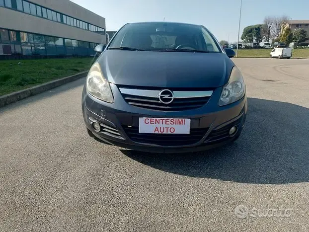 opel corsa benzina 1.2+ GPL