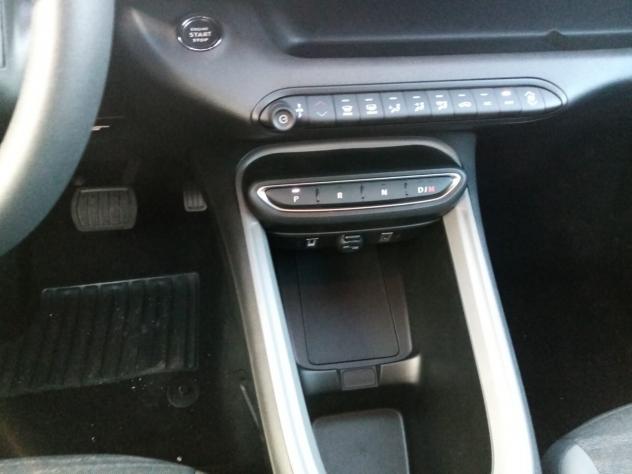 Jeep Avenger 1.2 Turbo MHEV 110cv - Foto 8