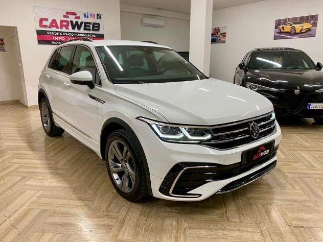VOLKSWAGEN TIGUAN 2.0 TDI R-Line 4MOTION 2023 - Foto 3