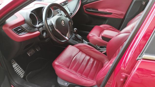Alfa Romeo Giulietta 1750 Turbo TCT Quadrifoglio Verde - Foto 7