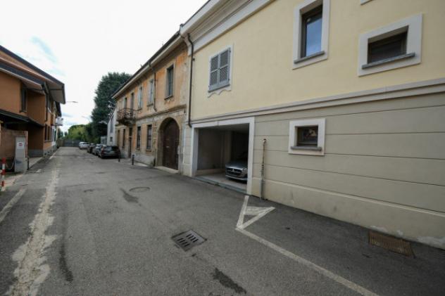 Immobile in asta di 18 m², box auto in vendita a Arluno - Foto 3