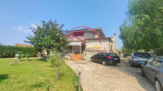 Villa 6 locali - Rif. 139