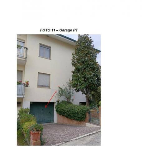 Immobile in asta di 188 m² con più di 5 locali e box auto in vendita a Colli al Metauro - Foto 2