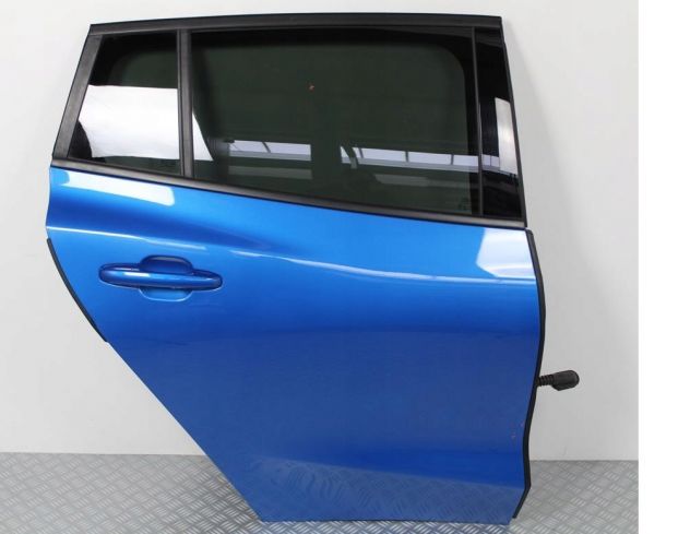 PORTA SPORTELLO POSTERIORE DESTRO FORD FOCUS DAL 2018 IN POI STATION WAGON