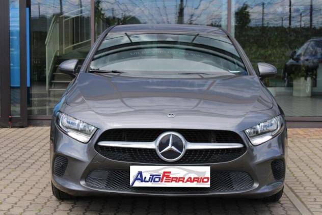 MERCEDES Classe A (W177) A 180 Business - Foto 2
