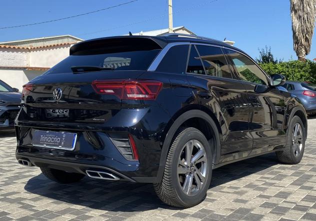 Volkswagen T-Roc R-Line 2.0 TDI 150 CV DSG 4MOTION - Foto 4