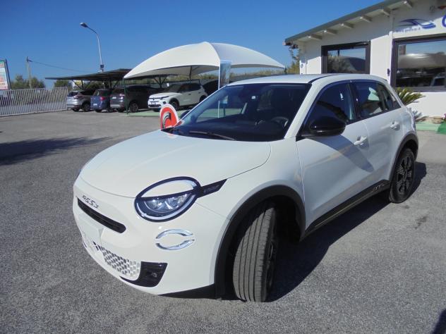 Fiat 600 Hybrid 145 CV DCT MHEV - Foto 4
