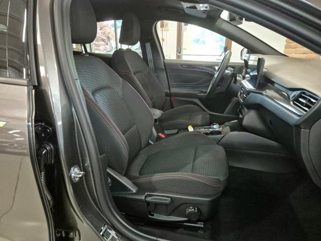 Ford Focus 1.5 EcoBlue 115 CV automatico 5p. ST-Line - Foto 7