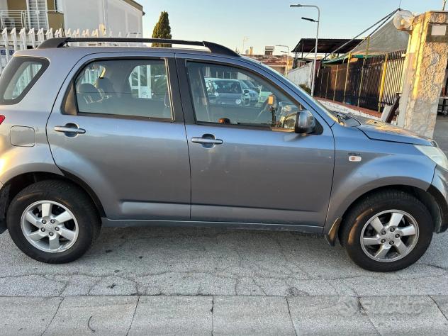 Daihatsu Terios 1.5 4WD SX Green Powered GPL - Foto 4