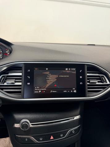 Peugeot 308 BlueHDi 130 CV SW Allure 03/2019 Euro 6B - Foto 10