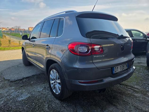 Volkswagen Tiguan 2.0 TSI Sport & Style (18) - Foto 2