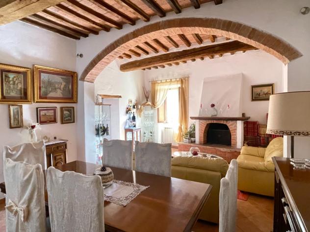 Appartamento in vendita a Asciano 85 mq Rif: 1069337