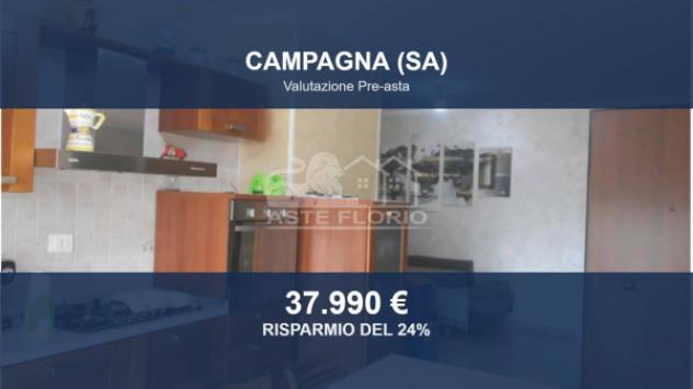Immobile in asta di 72 m², box auto in vendita a Campagna