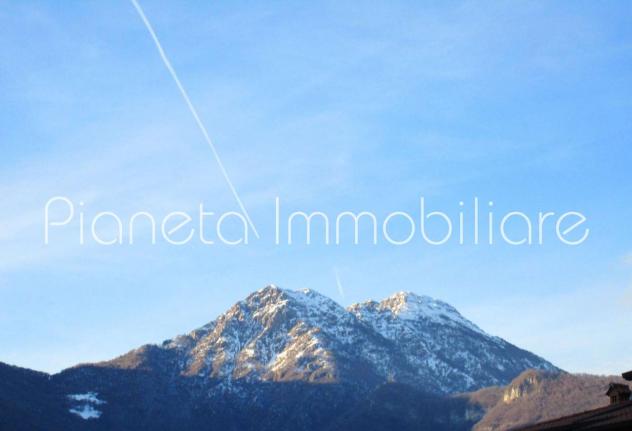 appartamento in vendita a Sant'Omobono Terme in zona Mazzoleni