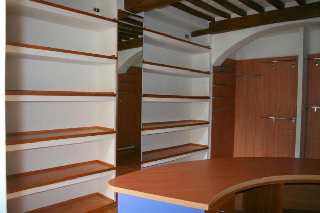 ASCIANO CENTRO STORICO - Foto 2