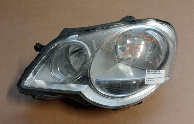 PROIETTORE SX - Valeo 999-U1296566 Parti elettriche  Fanaleria  Proiettori  Proiettore ant. VOLKSWAGEN - POLO - 01-05-2005 - 01-08-2009
