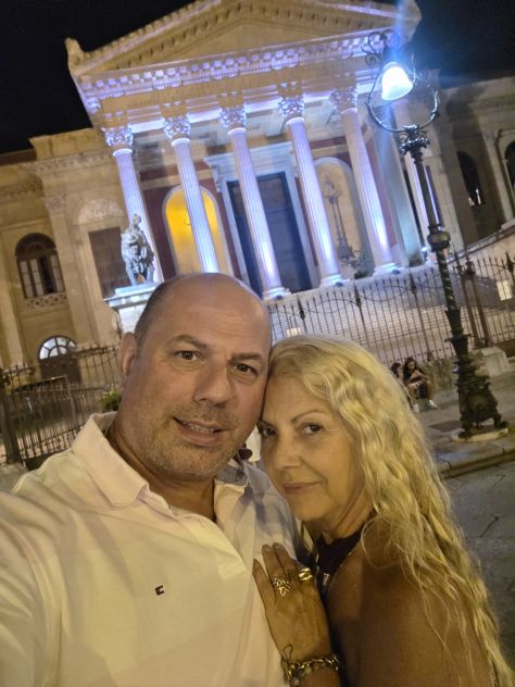 Coppia cerca donna