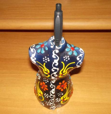 Statuetta portapenne decorata in ceramica - Foto 2