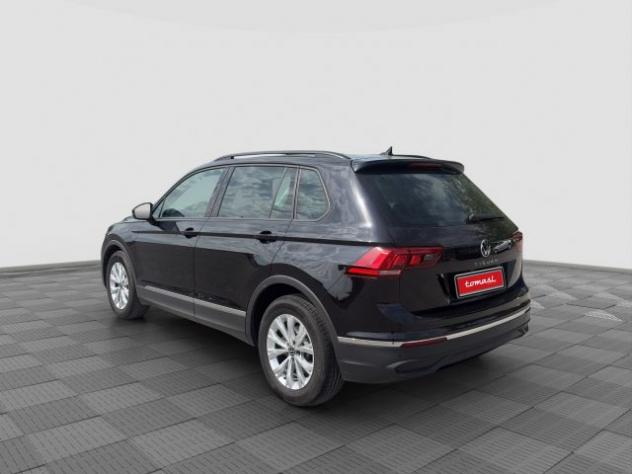 VOLKSWAGEN Tiguan Tiguan 2.0 TDI 150 CV SCR DSG Life rif. 23717261 - Foto 3
