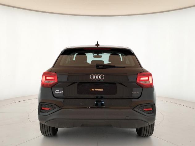 Audi Q2 35 TDI quattro S tronic Business - Foto 5