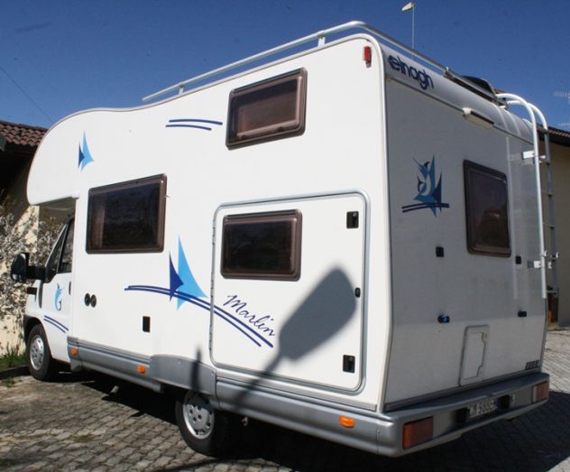 Camper mansardato Elnagh Marlin 58 su Ducato 2.8 JTD 126CV - Foto 4