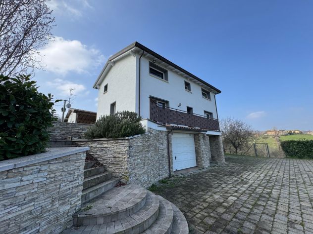 Villa indipendente con giardino di 33.000 mq a Salsomaggiore - Foto 5