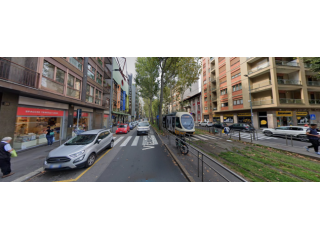 Ampio Trilocale Con Cantina e Cortile- Zona Solari