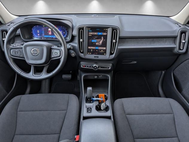 Volvo XC40 B3 automatico Essential - Foto 9