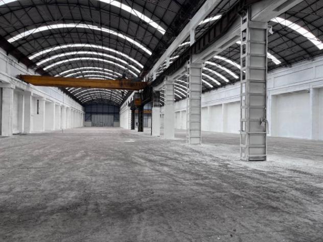 Immobile di 5300 m² con 1 locale in affitto a Montichiari - Foto 4