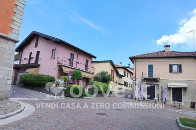 Appartamento di 54 m² con 2 locali e posto auto in vendita a Galliate Lombardo