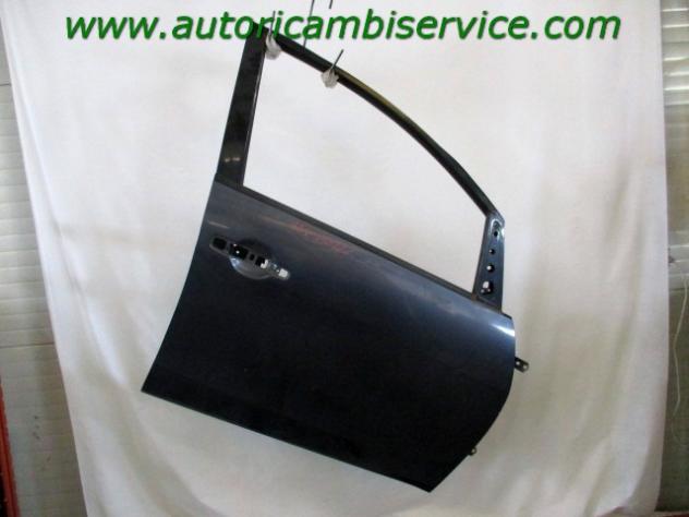 5700A036 PORTA ANTERIORE LATO DESTRO PASSEGGERO MITSUBISHI GRANDIS 2.0 D 100KW 6M 5P (2006) RICAMBIO USATO