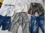 pantaloni corti