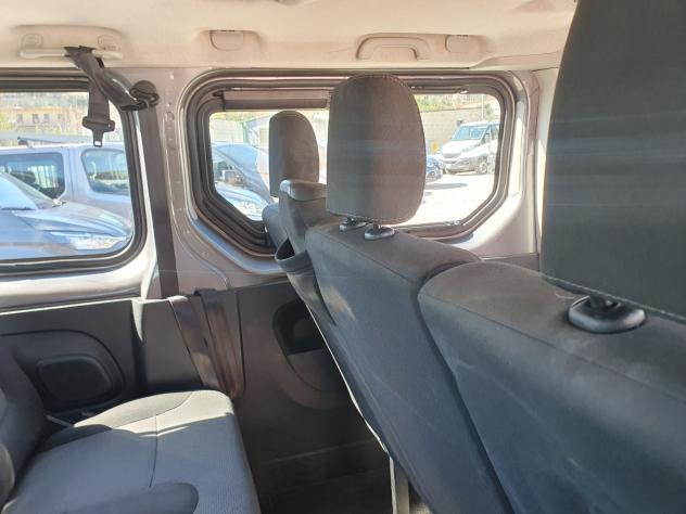 Renault Trafic T27 2.0 dCi 145CV PC-TN Zen Energy - Foto 8